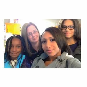 Meet your Posher, Janet